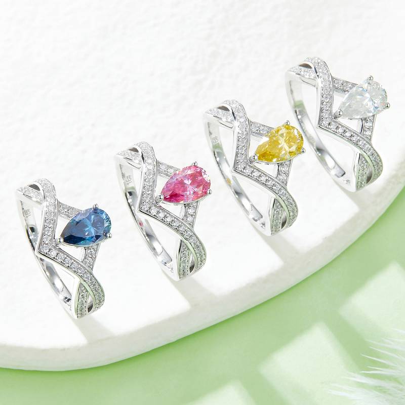 V字锁爱水滴S925银镀白金彩色MoissaniteWomen's Ring1ctD级